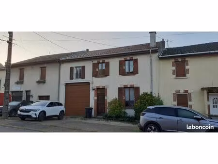 maison 7 pièces 250 m²