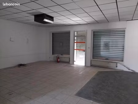 commerce bureaux 112 m²