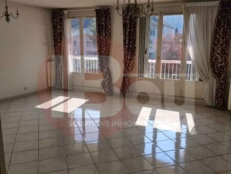 appartement 4 pièces 84 m²