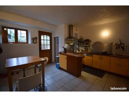 maison 6 pièces 120 m²