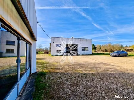 garage 520 m² salzuit