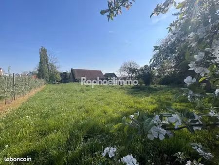 grange 2 pièces 215 m²