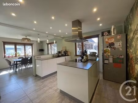 maison 4 pièces 118 m²