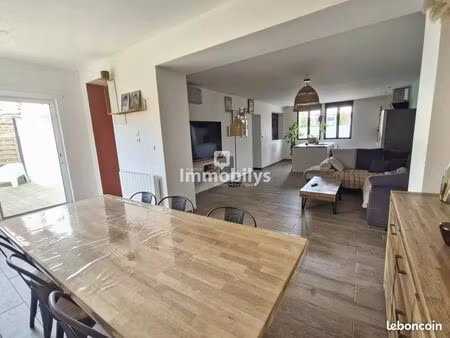 maison 6 pièces 122 m²