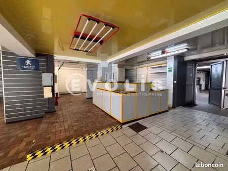 local commercial 400 m²
