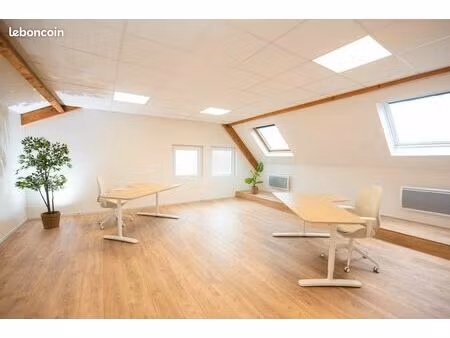 a louer bureaux de différentes tailles : 15m2 à 30m2