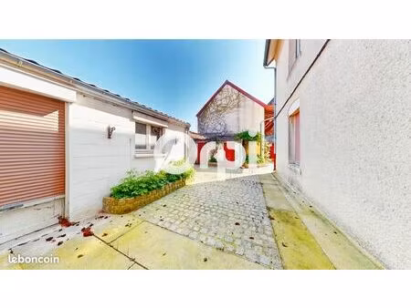 ferme 3 pièces 145 m²