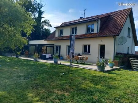 maison 6 pièces 195 m²