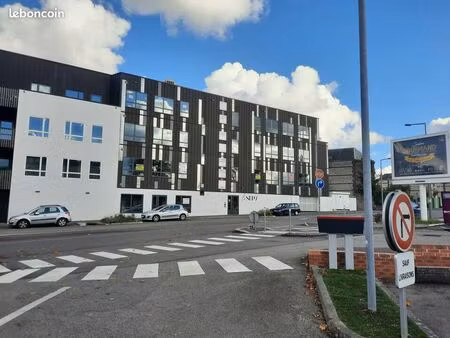 bureaux 218 m² le petit quevilly