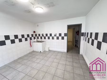 local professionnel proche du centre de gap