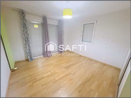 maison de 169 m2 4 chambres avec jardin clos de 500 m2 environ