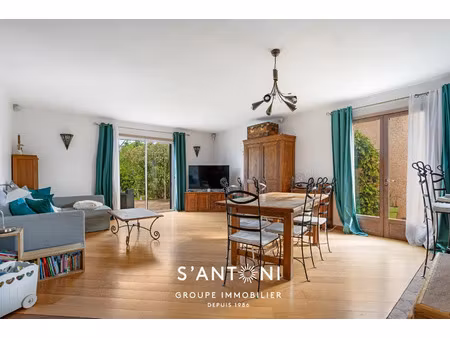 vente maison 4 pièces 98 m² sauvian (34410)
