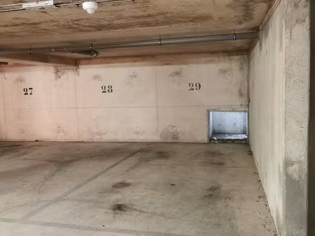 lot de 2 parkings en sous sol à massy