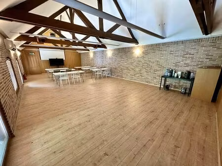 bureau de prestige de 119 m2 en location - seclin  france