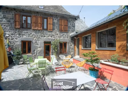 vente divers 357 m² laguiole (12210)