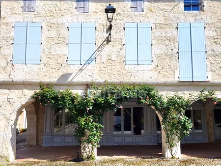 immeuble à vendre saint clar 300m2 365 000€