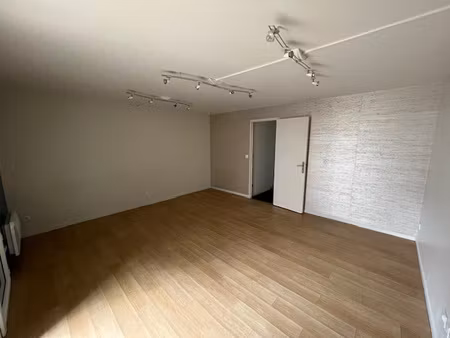 bureau a louer a nantes rue du coudray - st donatien