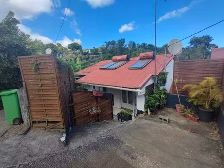 vente immeuble 110 m² saint-louis (97421)