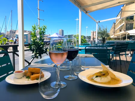 restaurant port de bormes