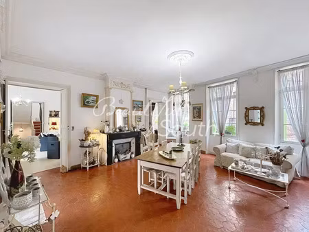 vente hôtel particulier 11 pièces 360m2 rivesaltes 66600 - 599000 € - surface privée