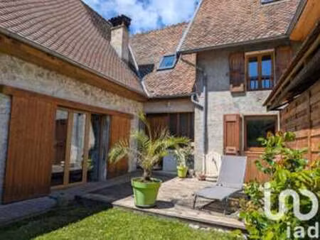 vente maison à saint-guillaume (38650) : à vendre / 201m² saint-guillaume