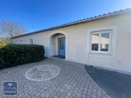 vente maison 6 pièces 143 m² smarves (86240)