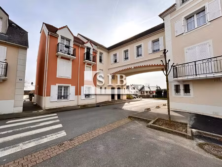 appartement 4 pièces avec balcon et box