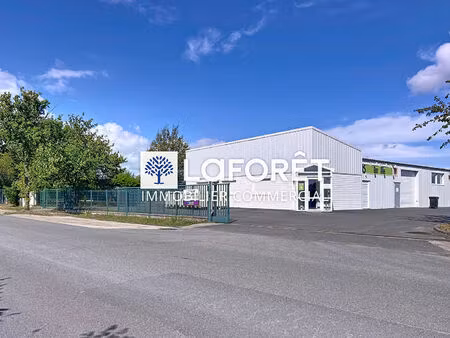 local d'activité bressuire 645 m2
