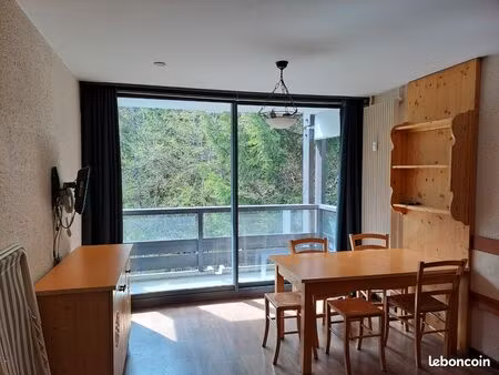 location studio 26 m2  proche village  4 pers