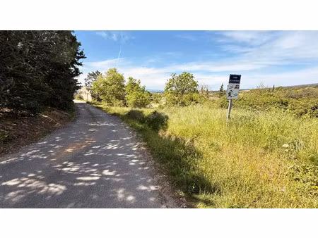 vente terrain 2500 m² à saint-saturnin-lès-apt (84490)  235 400 €