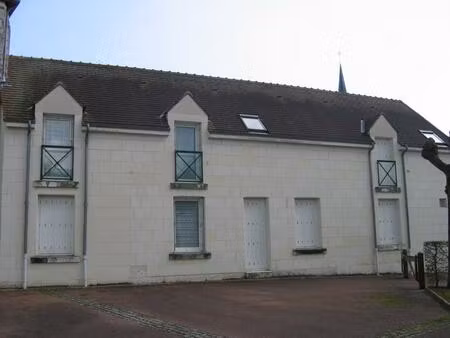 location appartement 1 pièce 50 m² à villentrois-faverolles-en-berry (36600)