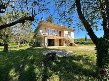 maison 5 pièces sur 3 145m² de terrain