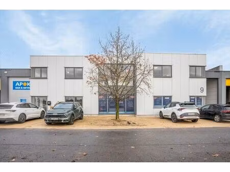 à louer entrepôt et bureaux à anvers