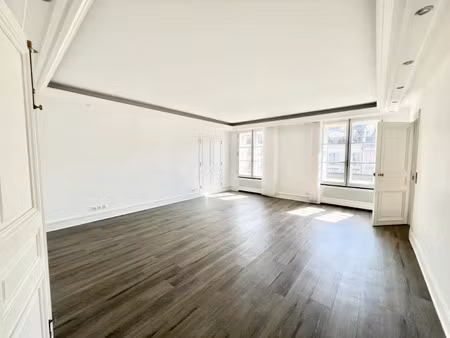 location locaux professionnels 135 m² à paris 8ème (75008)  7 549 €