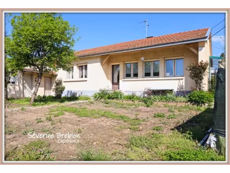 vente maison 5 pièces 78 m² à la monnerie-le-montel (63650)  99 500 €