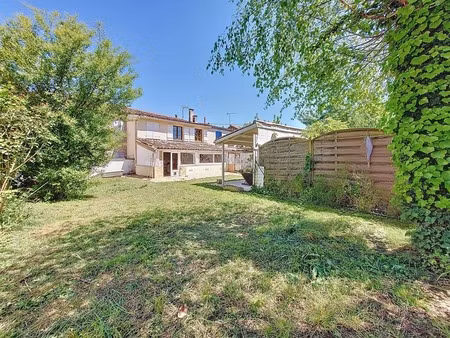 maison à vendre 4 pièces condom (32)