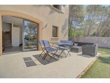 vente maison 4 pièces 78 m² villelaure (84530)