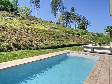 maison d architecte de 199 49 m² à gonneville-sur-mer