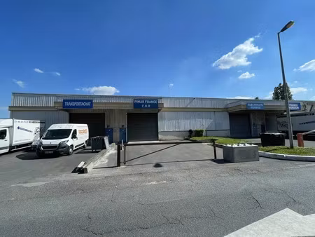entrepot a louer