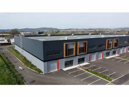 location local d'activité 5800 m2 divisible à partir de 360 m2 manosque