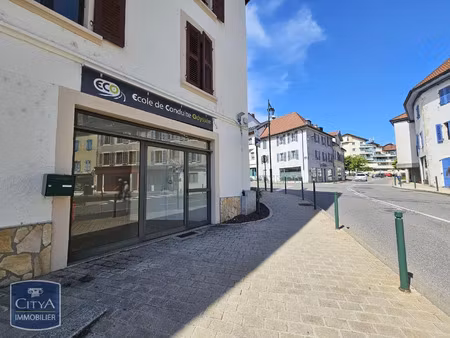 local commercial à vendre 41 m² - gex (01) - 135 000€