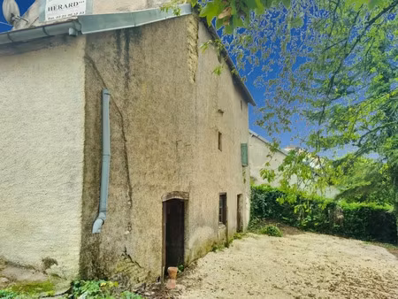 vente maison 5 pièces 74 m² à vauconcourt-nervezain (70120)  75 000 €