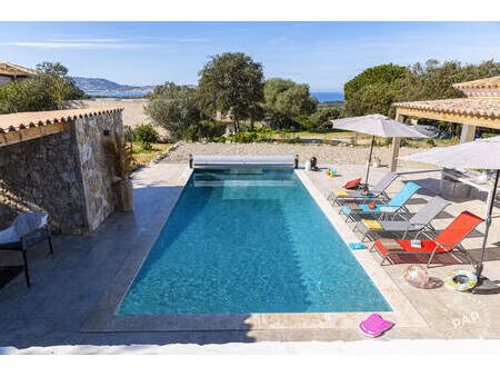 belle vue mer  face à calvi  sa baie et la pointe de la revellata ! la villa m classée 4**