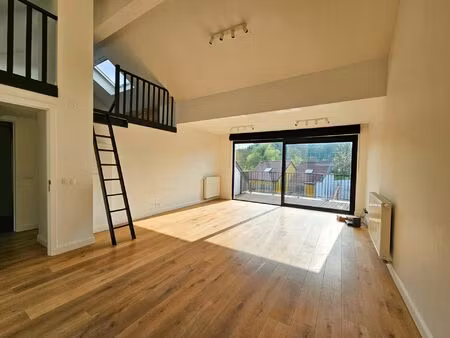 appartement à vendre avec terrasse et 2 chambres   la hulpe (vbc68572)