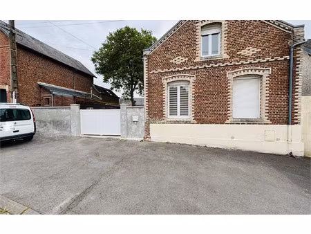 maison grugies 120 m² t-4 à vendre  139 900 €
