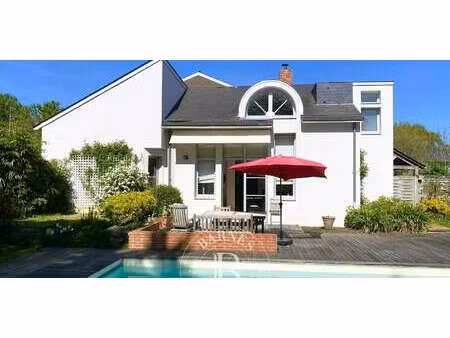 maison avec piscine et terrasse saint-gregoire (35)