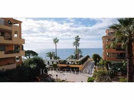 appartement contemporain avec terrasse et piscine monaco (98)