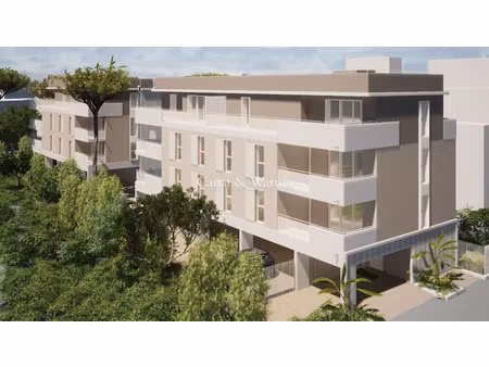 vente appartement à saint-raphael (83700)  448 000 €