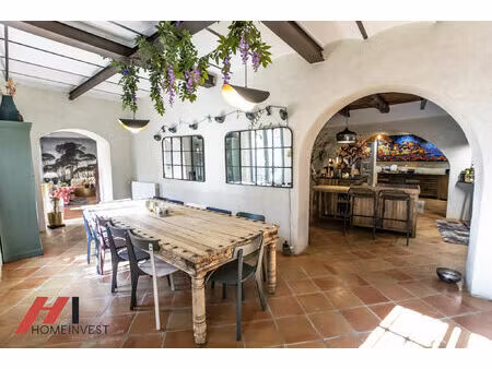 vente maison 6 pièces 330 m² le beausset (83330)