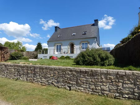 magnifique vue sur les monts d'arrée